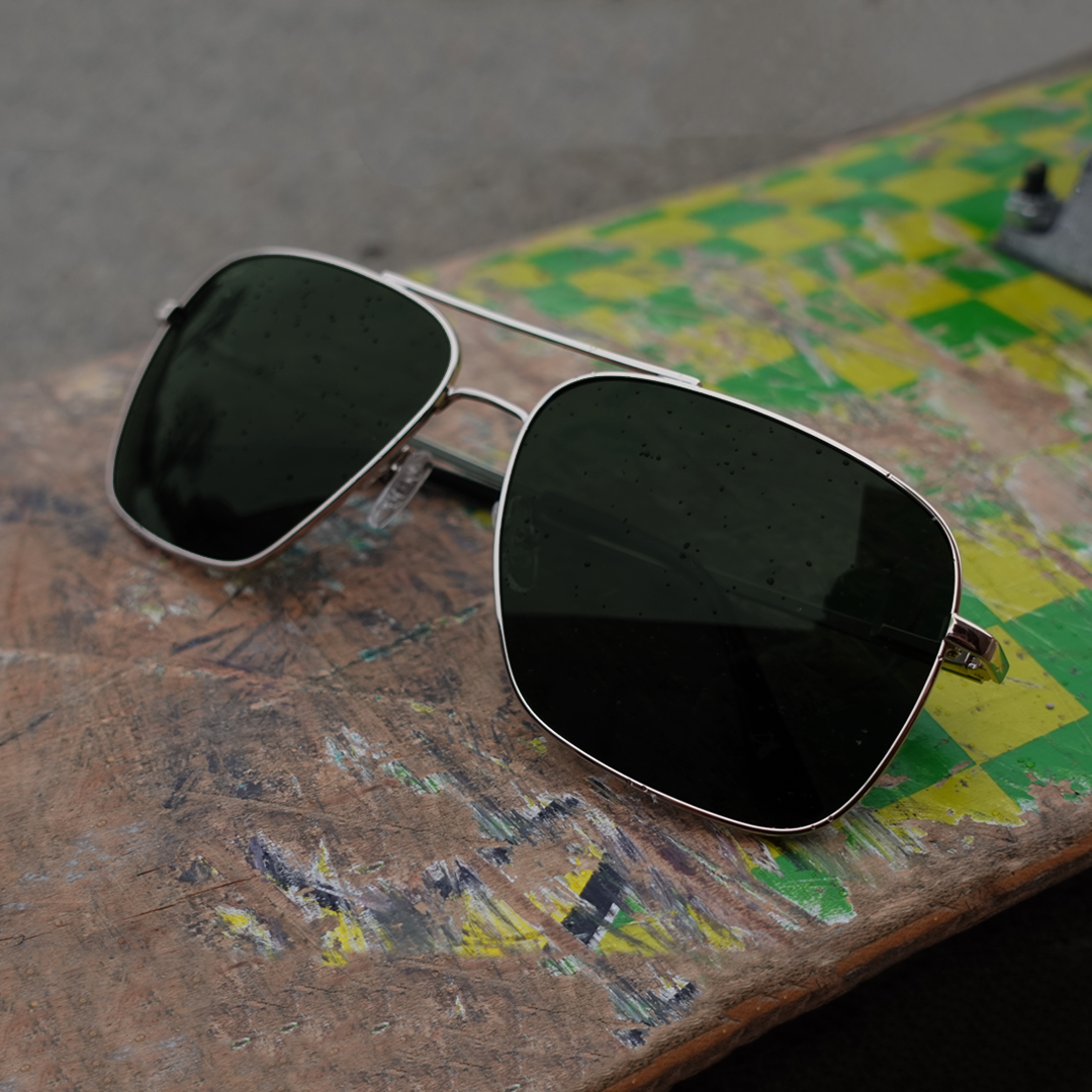 Coastal XL - Gold - Green Polarized Sunglasses | Detour Sunglasses